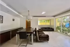 🏡